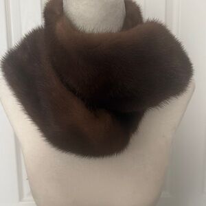 Elegant Brown Fur Scarf
